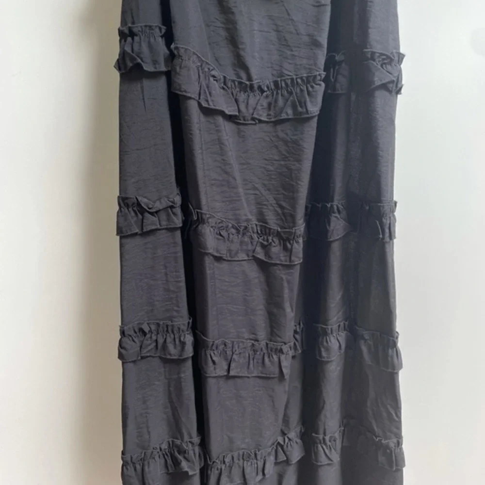 Black Maxi Dress fits size M/L NWOT